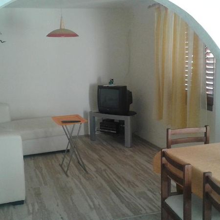 Holiday Home Silvija Maslenica Bagian luar foto